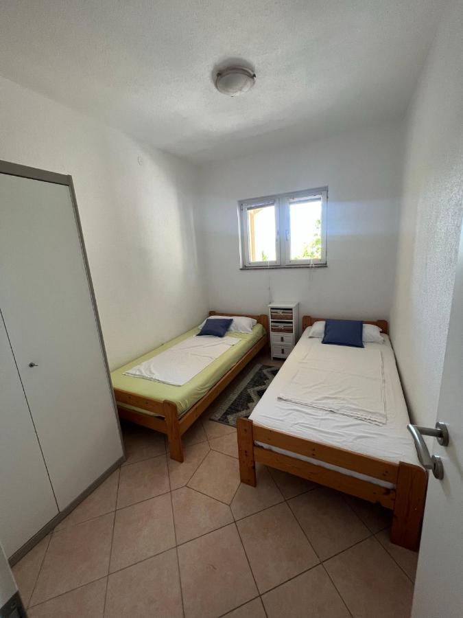 Casa Mare Rtina Garten Zwei Baeder Eg المظهر الخارجي الصورة